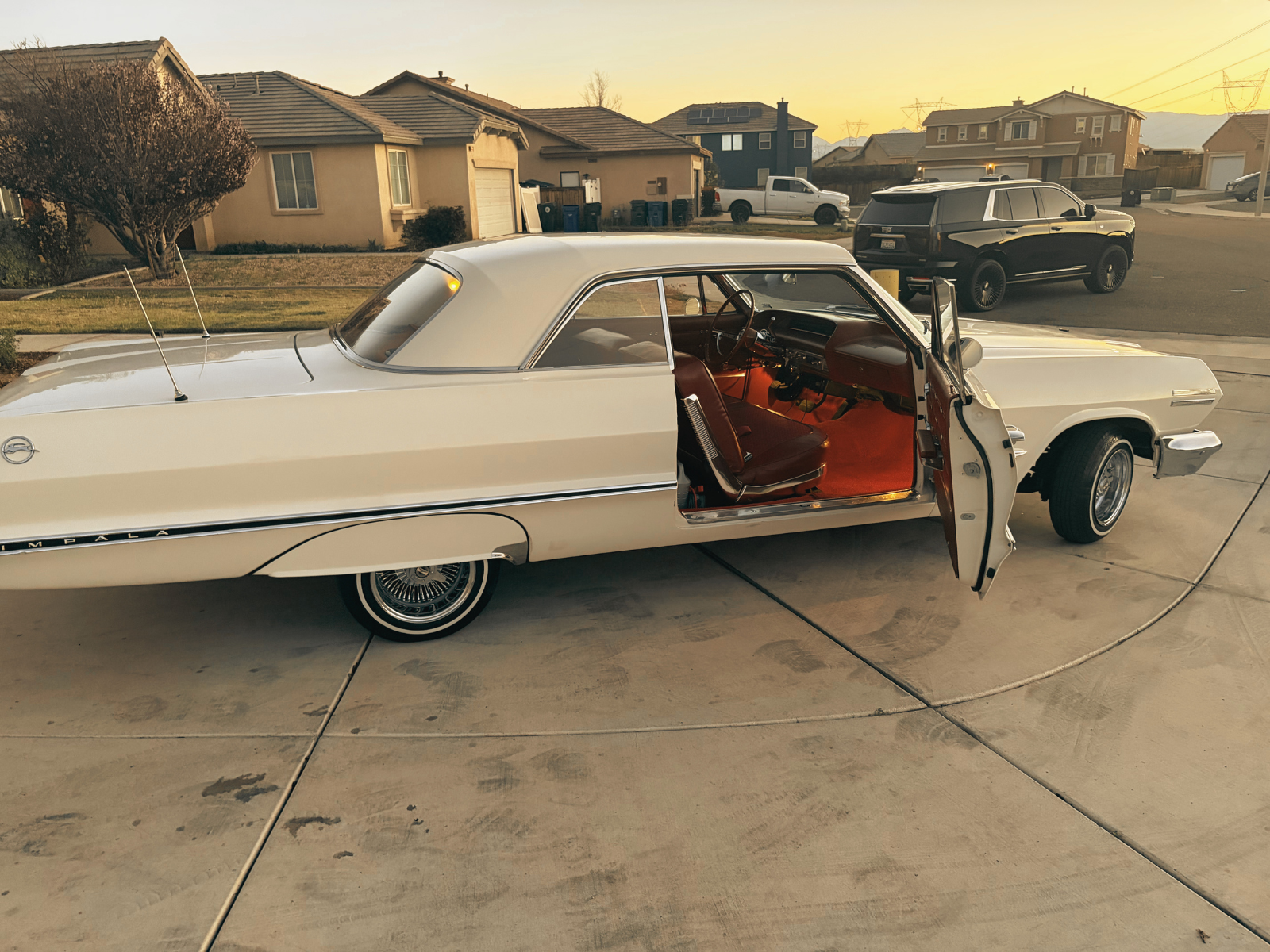 Chevy Impala Hardtop (White)